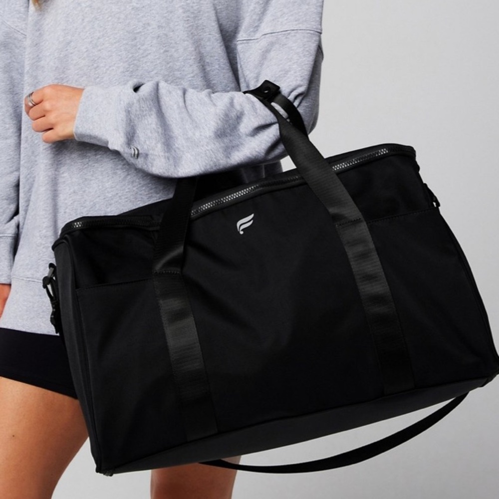 FABLETICS NWT Convertible Travel Bag Black - Picture 2 of 11